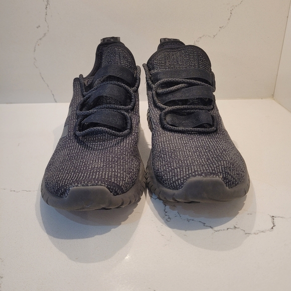 Adidas black kaptir core - Men's size 9 - Picture 5 of 9